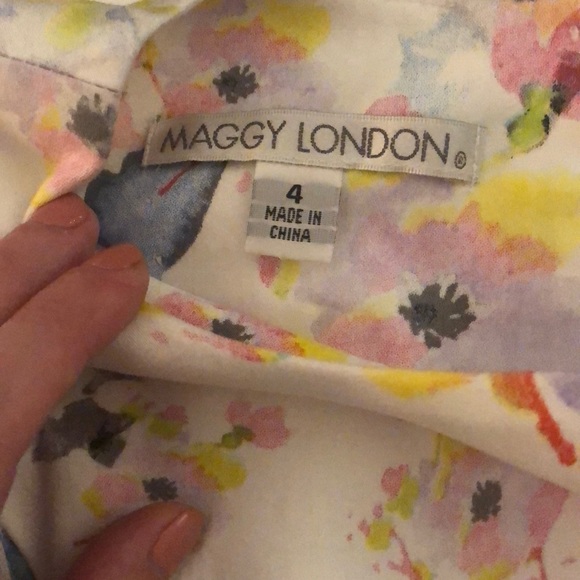 Maggy London Fit and Flare Floral Dress Size 4 - Picture 3 of 4